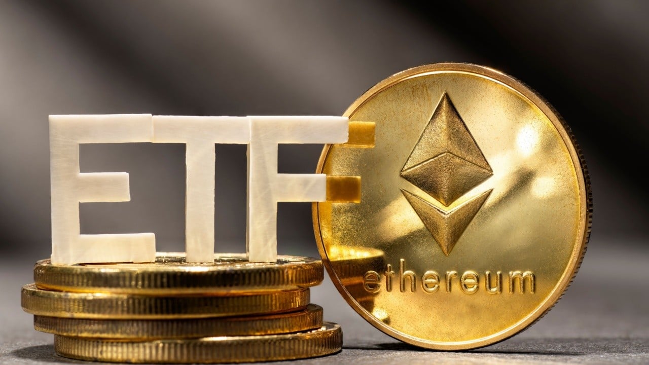 SEC Extends Grayscale Review, Holding Back Approval of ETH Staking Amendments