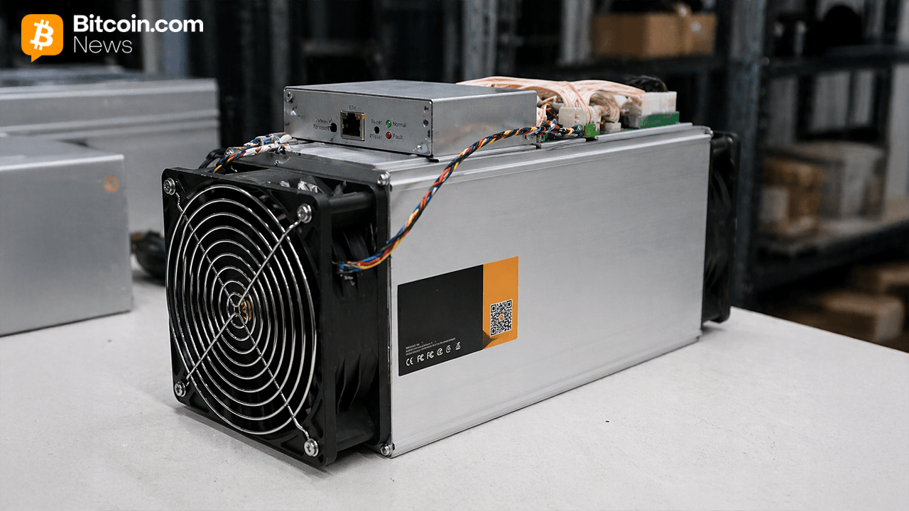 14 ASIC Rigs Compared at $0.04 Per kWh