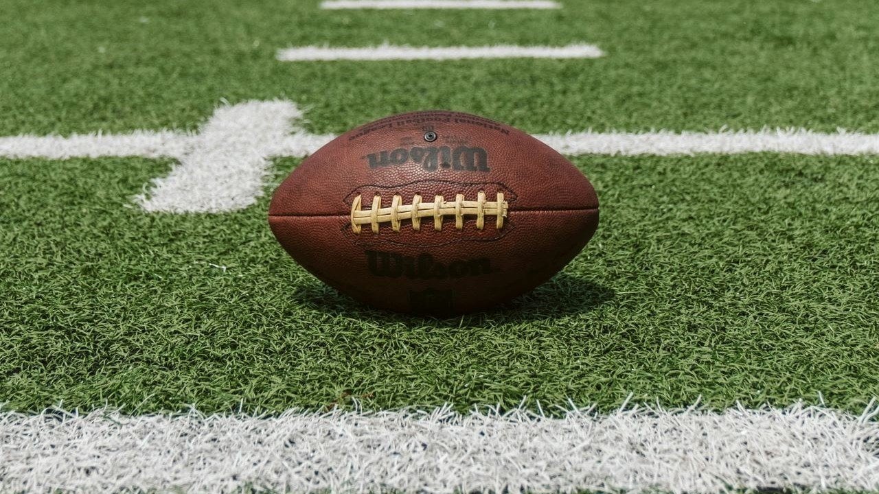 NFL Returns to Draftkings and Fanduel, Still Shuns Prediction Markets